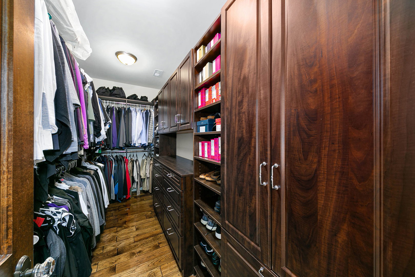 900 East Hillside Road Naperville, IL 60540 - Photo 35 of 73 a view of walk in closet