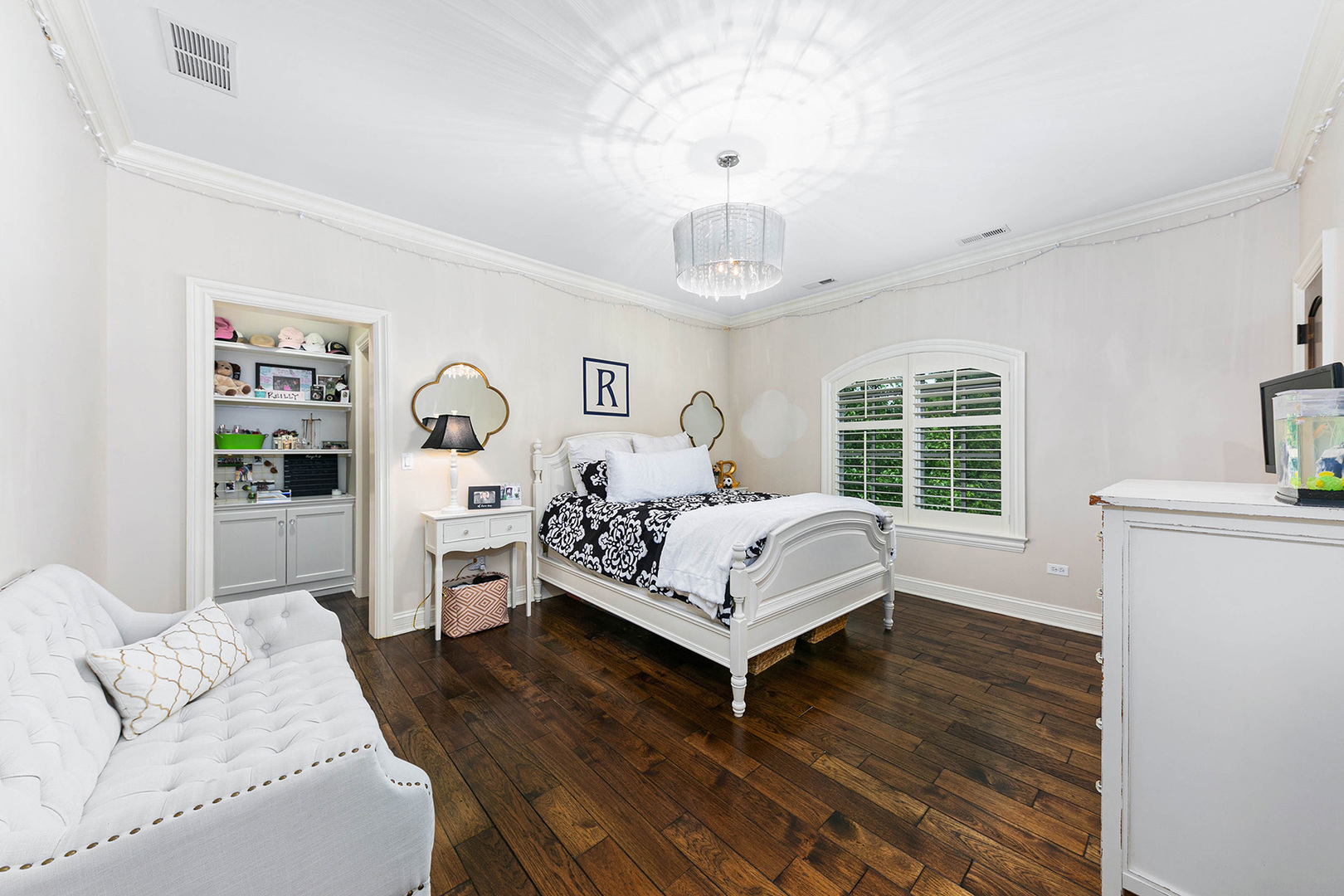 900 East Hillside Road Naperville, IL 60540 - Photo 46 of 73