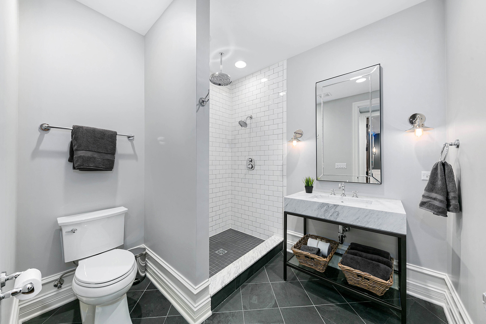 900 East Hillside Road Naperville, IL 60540 - Photo 63 of 73 a bathroom with a sink a toilet and shower