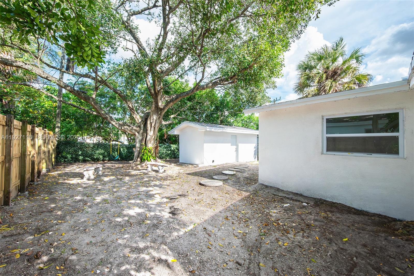 3017 Northwest 2nd Street Pompano Beach, FL 33069 - Photo 23 of 36