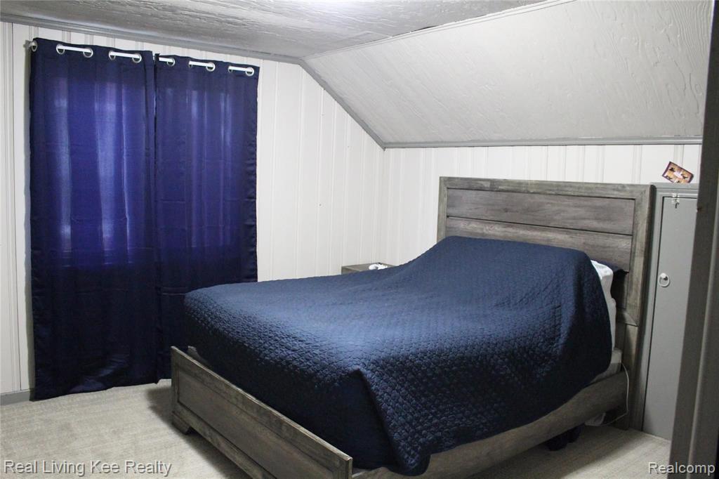 16052 Sumner Redford, MI 48239 - Photo 15 of 23