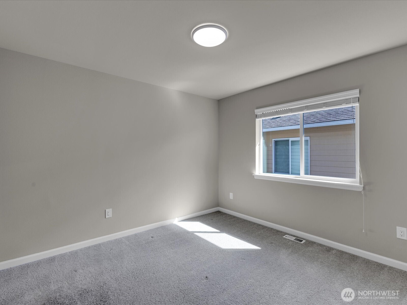 21207 41st Avenue Southeast Bothell, WA 98021 - Photo 35 of 39