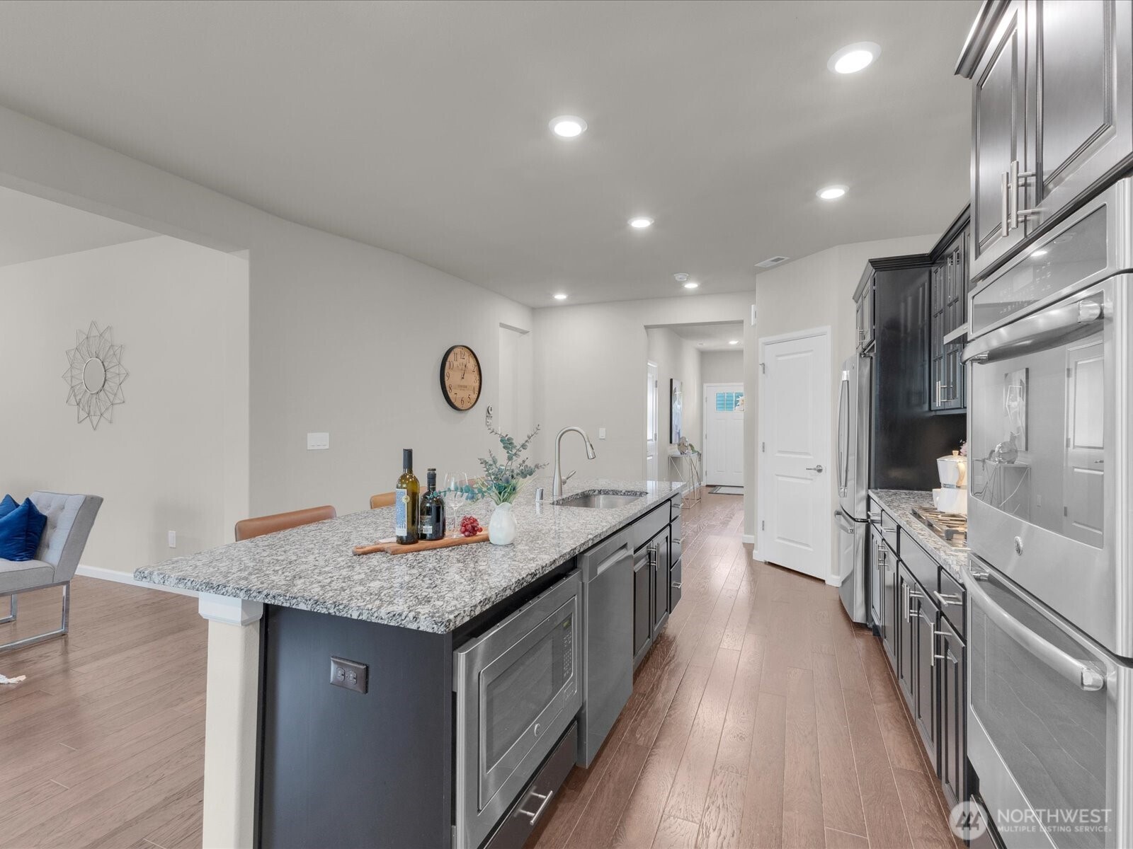 21207 41st Avenue Southeast Bothell, WA 98021 - Photo 9 of 39