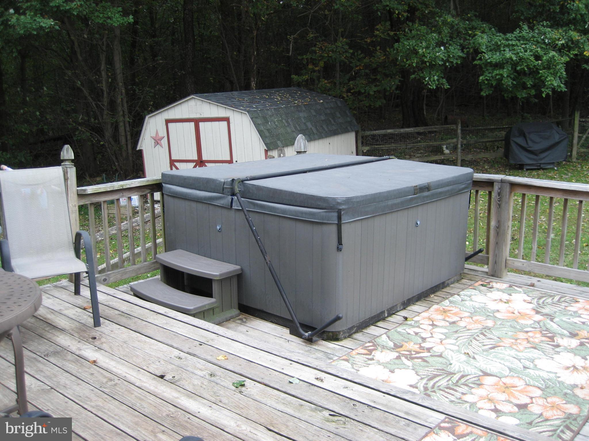 4896 Alesia Lineboro Road Manchester, MD 21102 - Photo 18 of 55 Exterior (Rear)Hot Tub