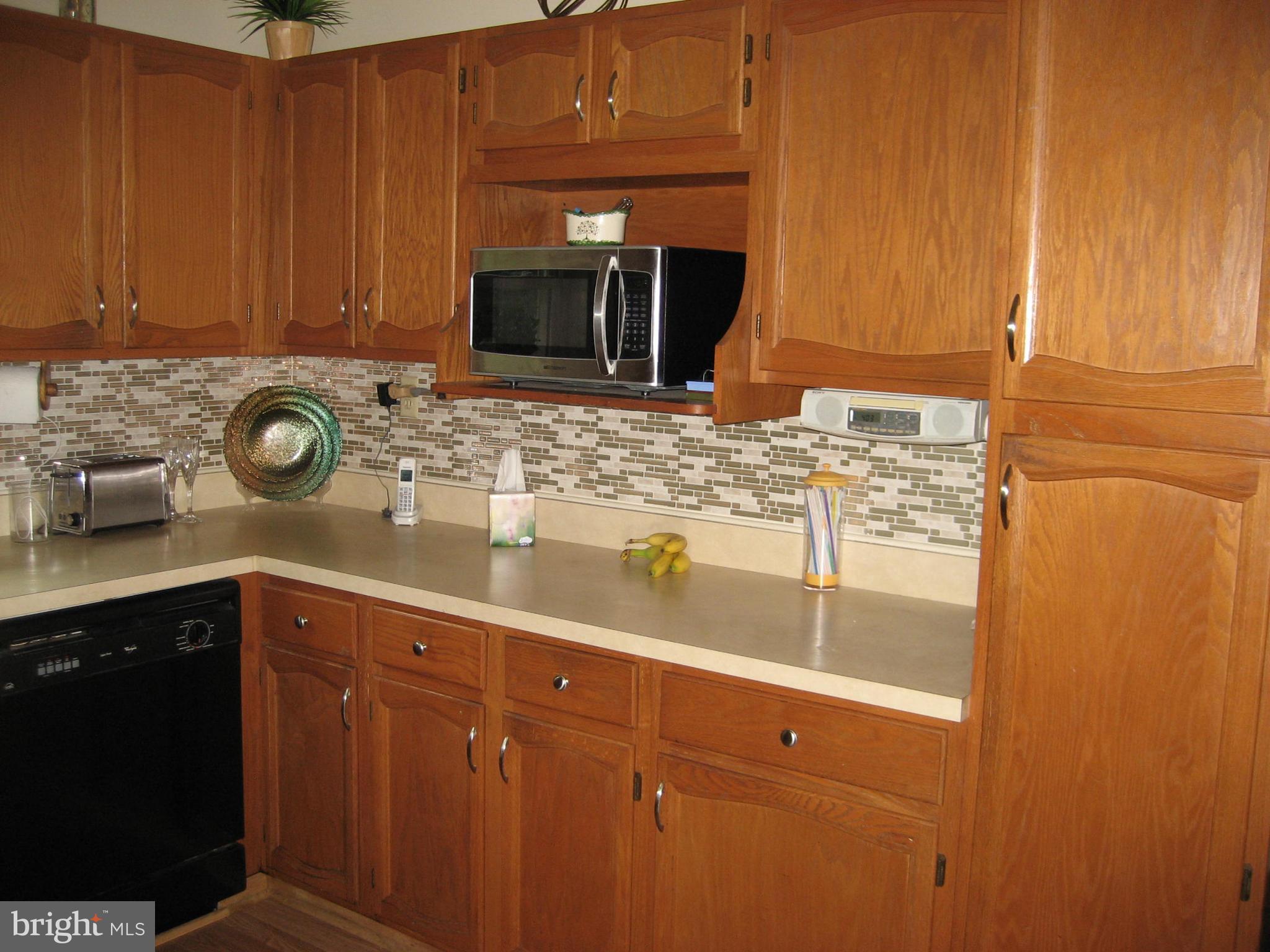 4896 Alesia Lineboro Road Manchester, MD 21102 - Photo 27 of 55 Kitchen