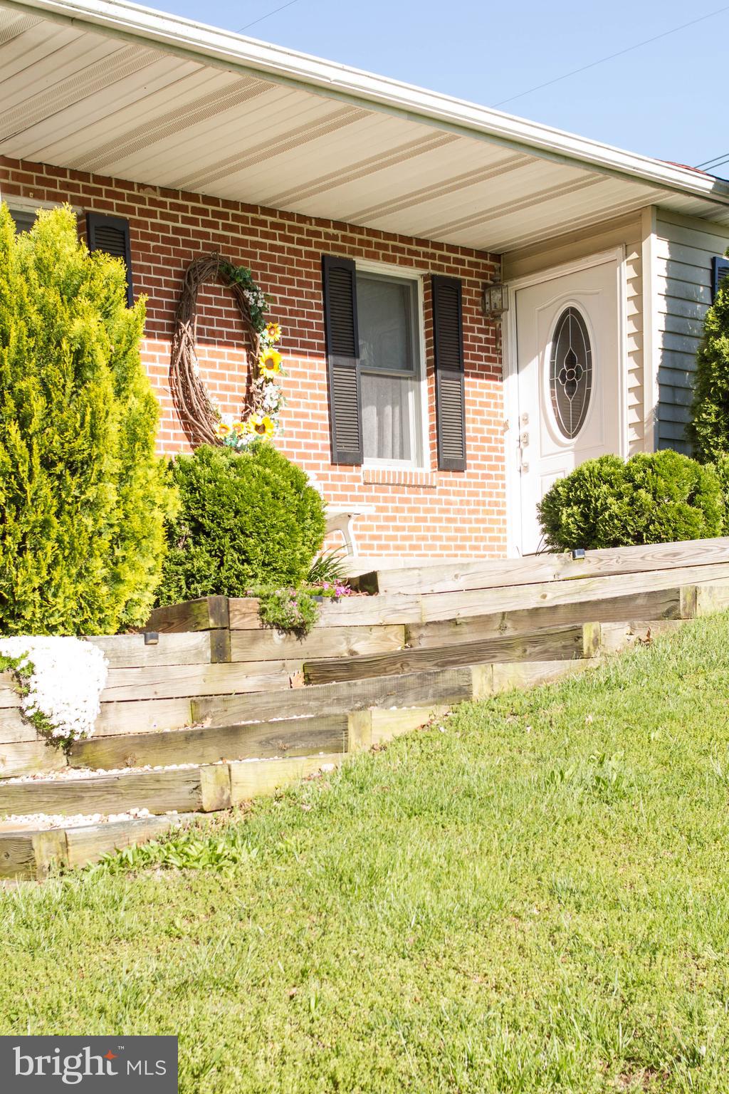 4896 Alesia Lineboro Road Manchester, MD 21102 - Photo 4 of 55 Front Entrance