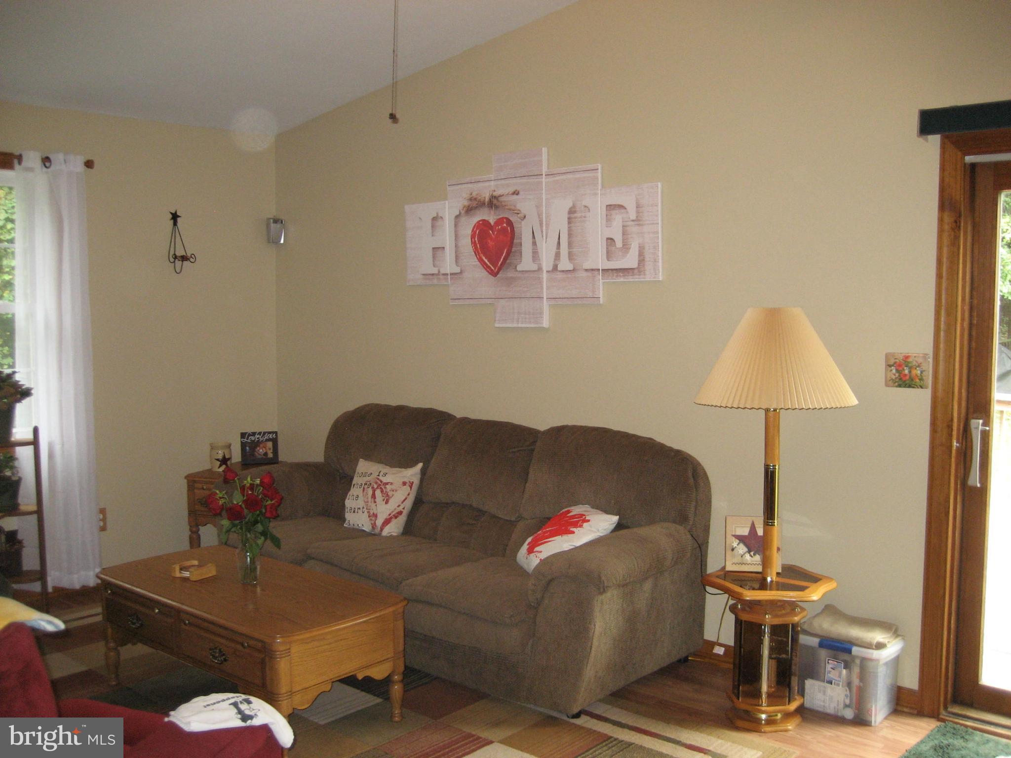 4896 Alesia Lineboro Road Manchester, MD 21102 - Photo 31 of 55 Family Room