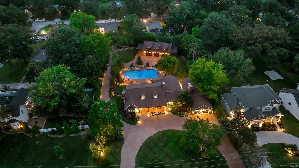 10401 East Watson Road St. Louis, MO 63127 - Photo 3 of 99