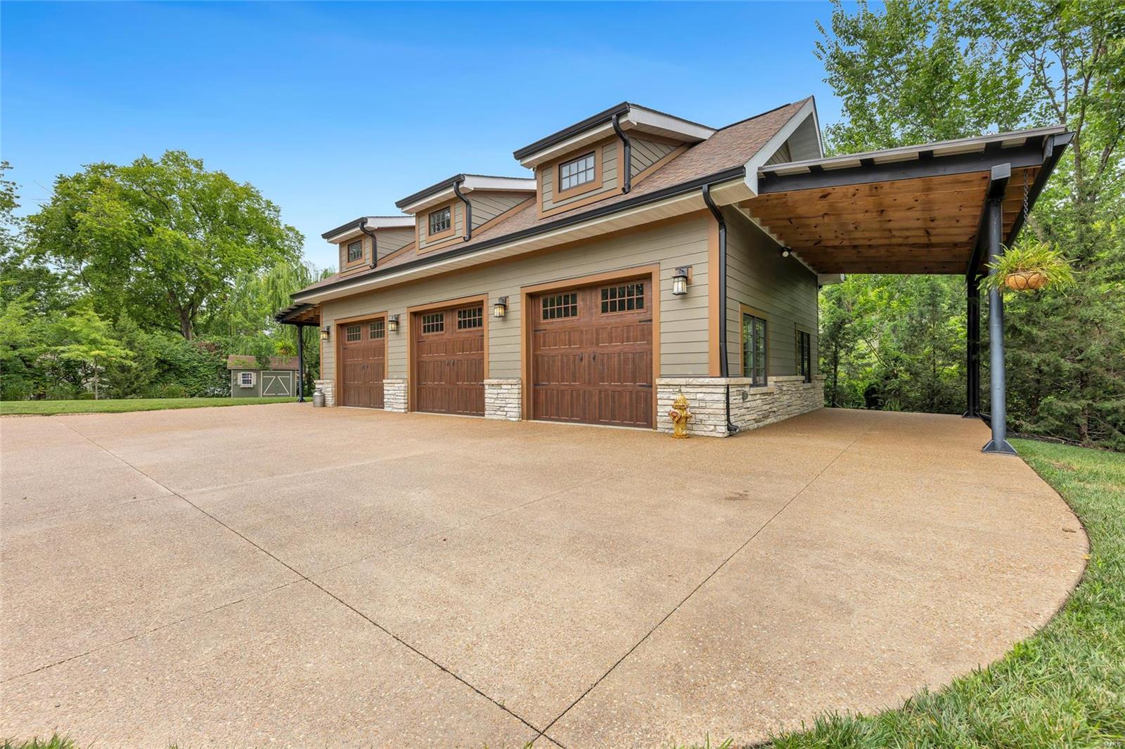 10401 East Watson Road St. Louis, MO 63127 - Photo 46 of 99