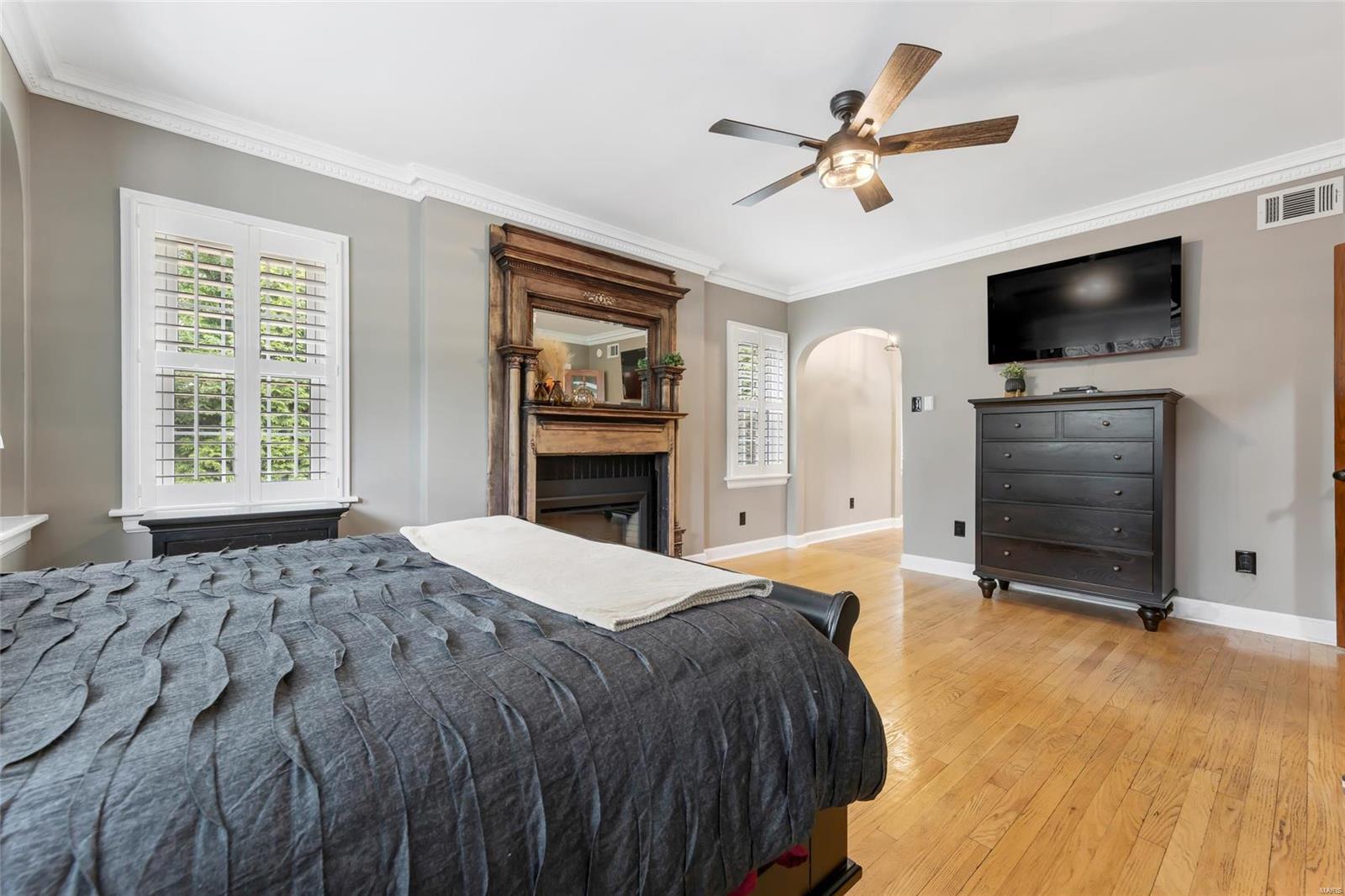 10401 East Watson Road St. Louis, MO 63127 - Photo 58 of 99