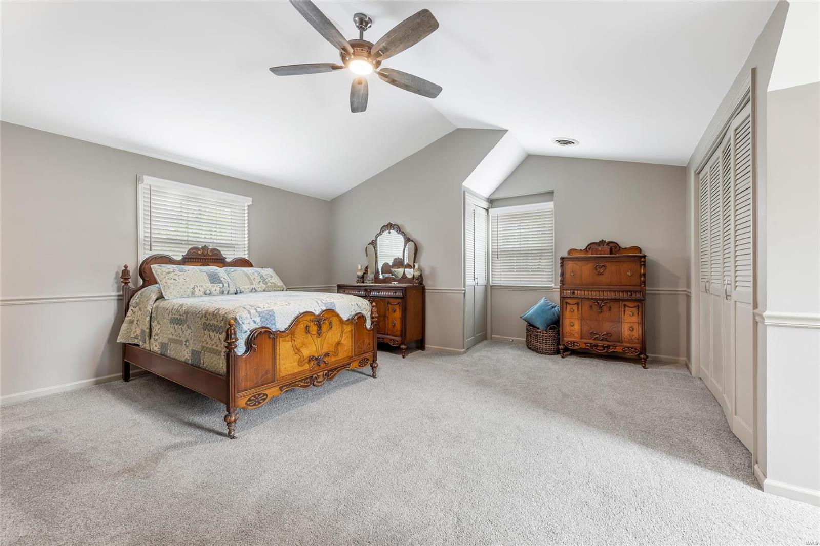 10401 East Watson Road St. Louis, MO 63127 - Photo 64 of 99