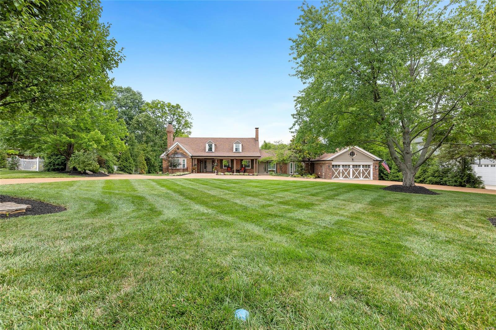 10401 East Watson Road St. Louis, MO 63127 - Photo 7 of 99