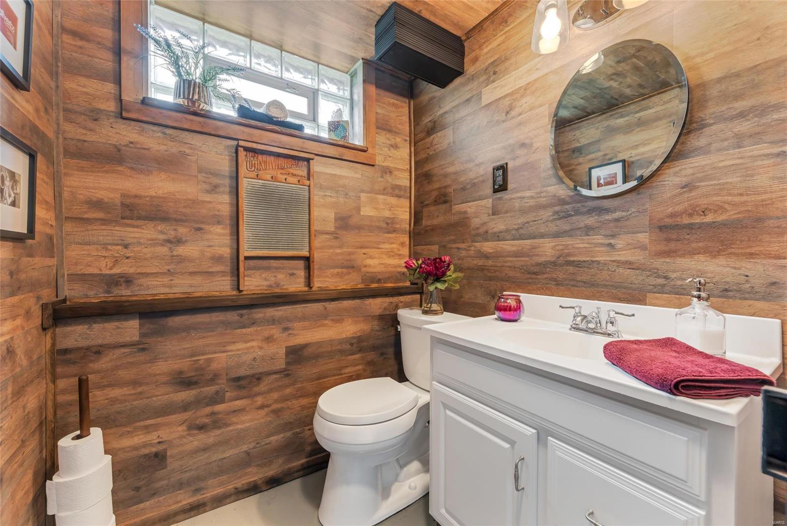 10401 East Watson Road St. Louis, MO 63127 - Photo 77 of 99