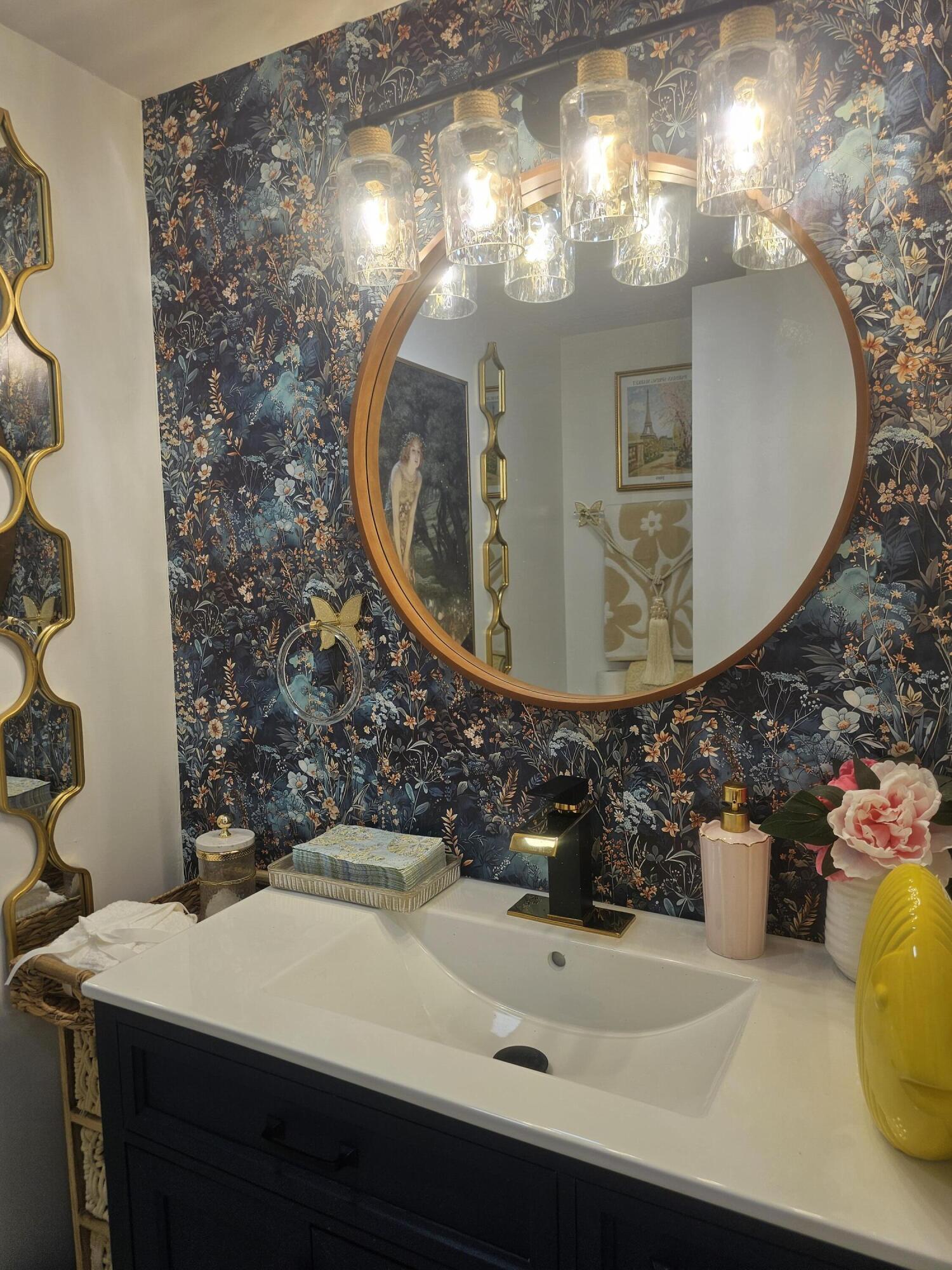 312 Pine Ridge Circle, Unit A2 Greenacres, FL 33463 - Photo 39 of 73 Bathroom wall deising