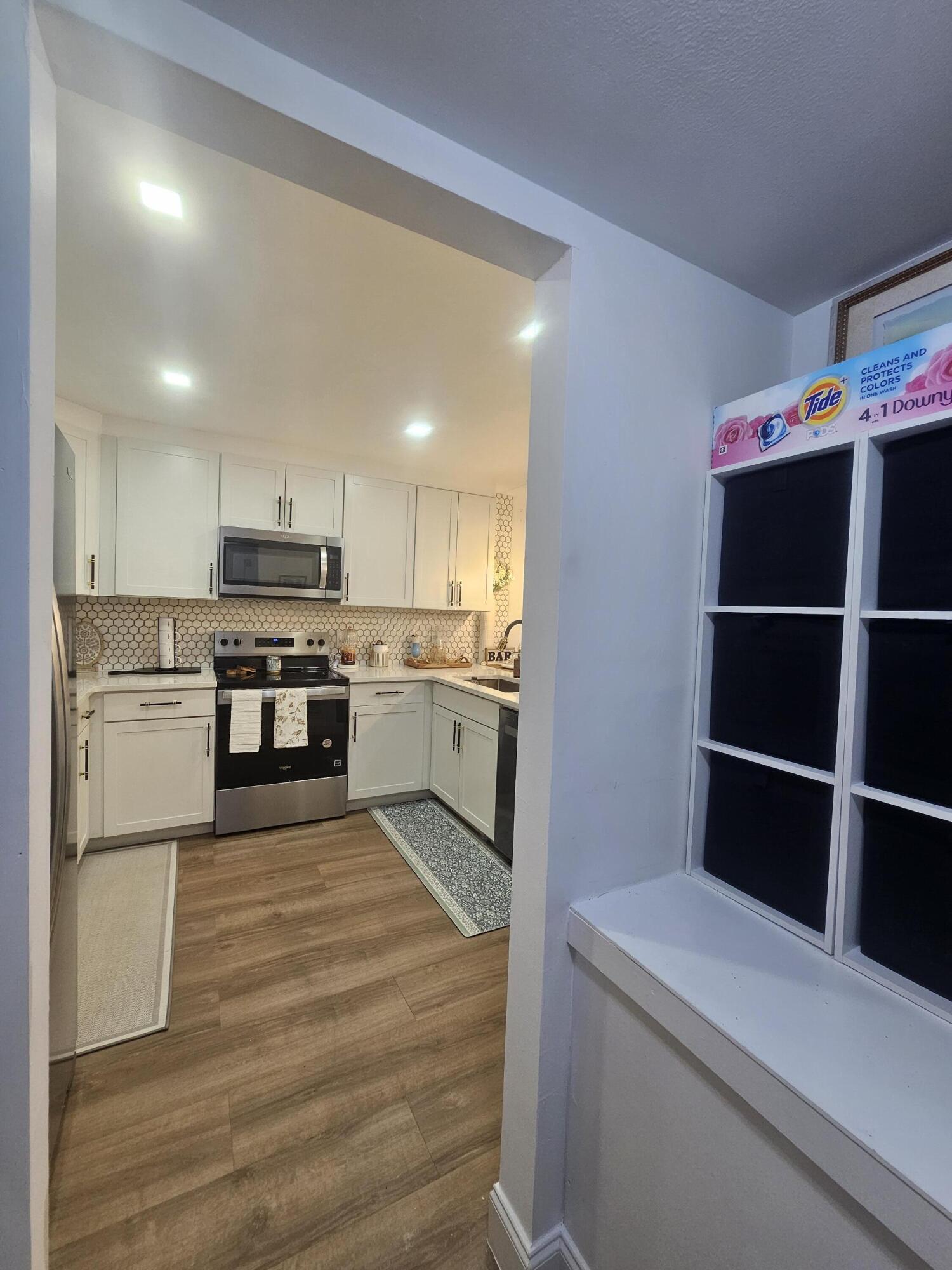 312 Pine Ridge Circle, Unit A2 Greenacres, FL 33463 - Photo 58 of 62 Loundry Room