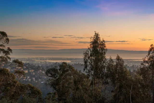 $1,798,000 | 6353 Skyline Boulevard, Oakland, CA 94611