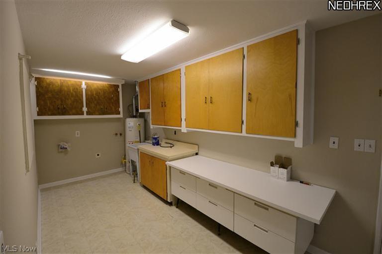 5539 Roy Road Cleveland, OH 44143 - Photo 15 of 18 Large Laundry Room