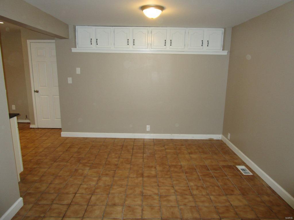 2041 Telegraph Road St. Louis, MO 63125 - Photo 4 of 17 Gallery Image 4