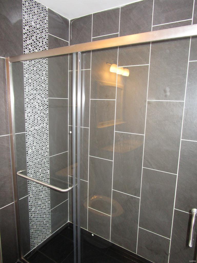 2041 Telegraph Road St. Louis, MO 63125 - Photo 8 of 17 Gallery Image 8