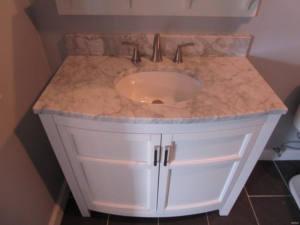 2041 Telegraph Road St. Louis, MO 63125 - Photo 9 of 17 Gallery Image 9