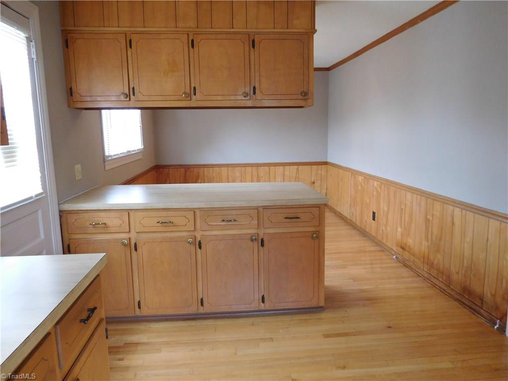 151 Proctor Drive High Point, NC 27265 - Photo 4 of 29 Gallery Image 4