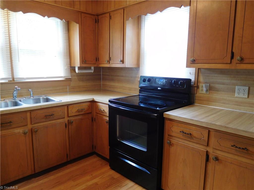 151 Proctor Drive High Point, NC 27265 - Photo 9 of 29 Gallery Image 9