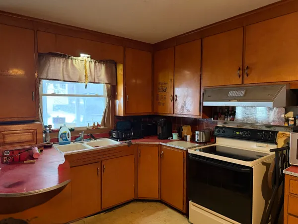 $149,900 | 650 Blais Street, Berlin, NH 03570