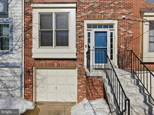 $590,000 | 46919 Trumpet Circle, Sterling, VA 20164