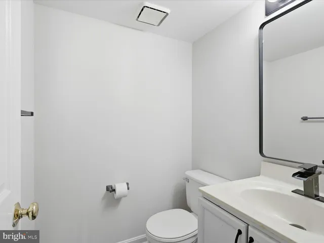 $590,000 | 46919 Trumpet Circle, Sterling, VA 20164