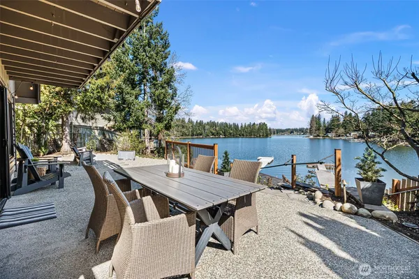 $749,900 | 16714 Pleasant Beach Drive Southeast, Yelm, WA 98597