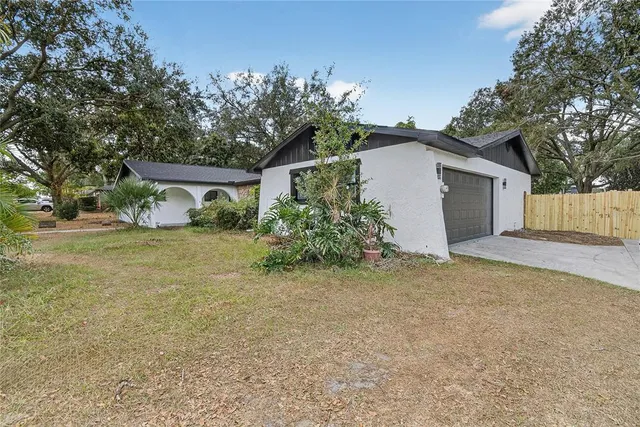 $525,000 | 2512 Brucken Road, Brandon, FL 33511