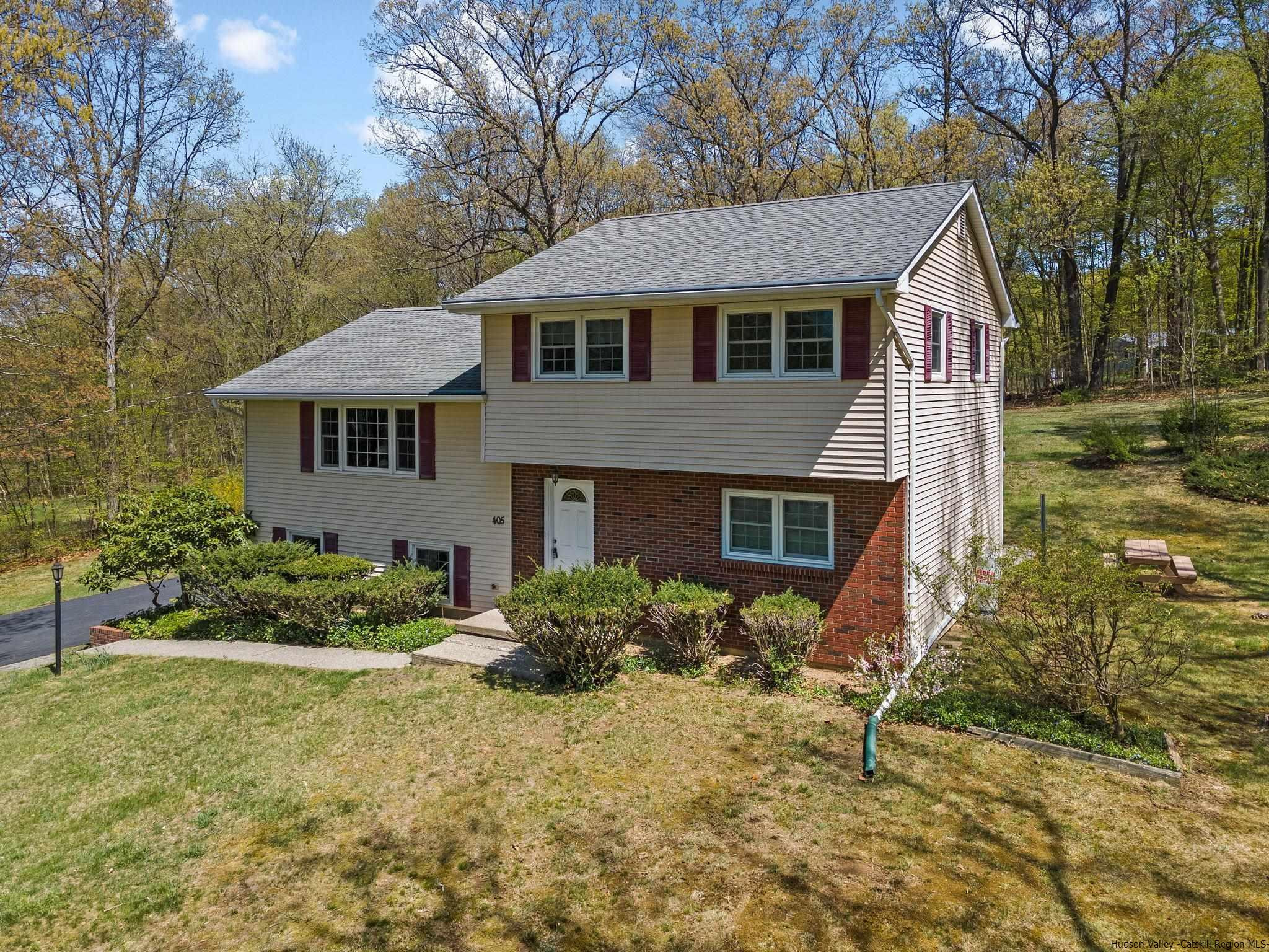 405 Strawridge Road Wallkill, NY 12589 - Photo 28 of 31 Photo 28