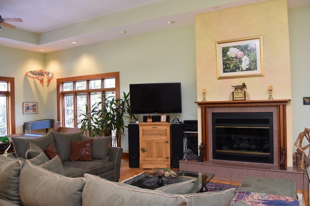 29 January Hills Road Shutesbury, MA 01002 - Photo 8 of 32 Gallery Image 8