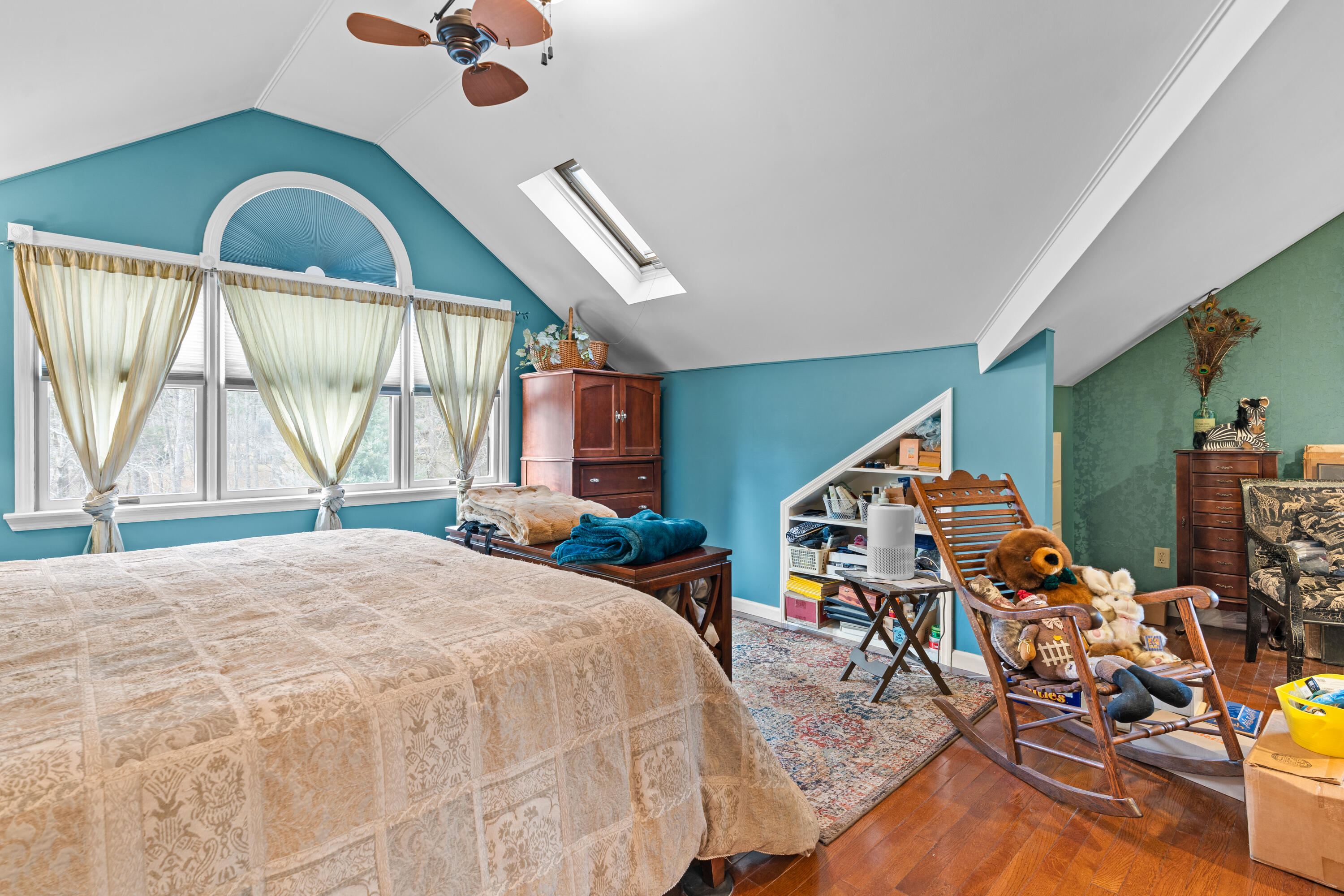 1909 Beech Cove Drive Cleveland, TN 37312 - Photo 57 of 80 2nd Fl Primary En Suite