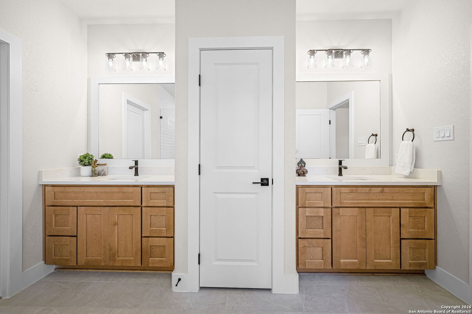 742 Rayner Ranch Boulevard Spring Branch, TX 78070 - Photo 18 of 40