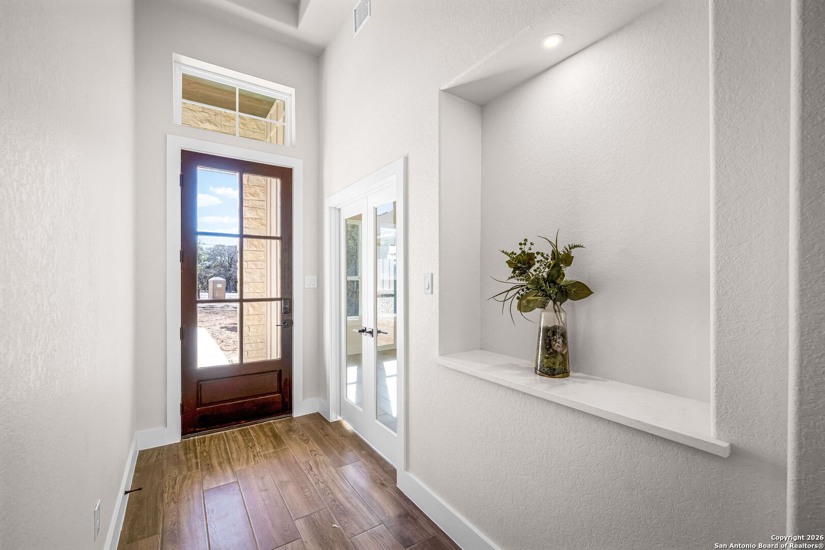 742 Rayner Ranch Boulevard Spring Branch, TX 78070 - Photo 3 of 40