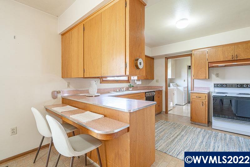 1205 Southwest Maple Street Albany, OR 97321 - Photo 14 of 35 Gallery Image 14