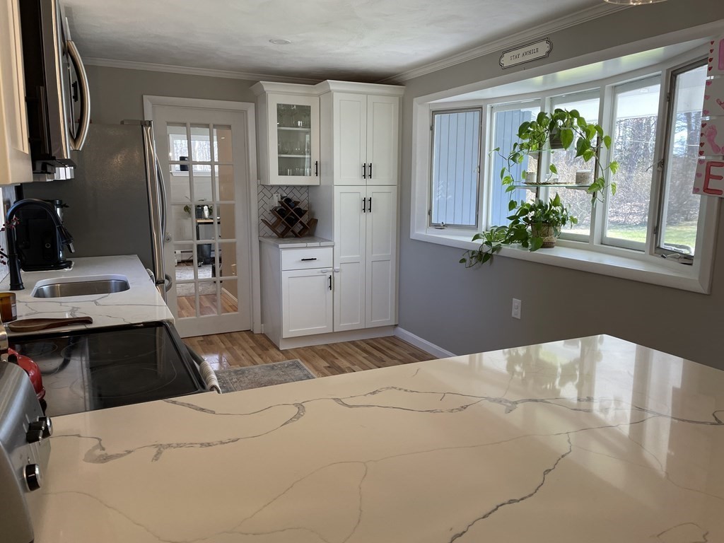 12 Mark Road Beverly, MA 01915 - Photo 3 of 42 Gallery Image 3