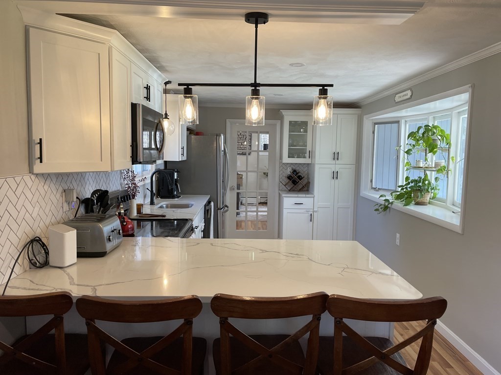 12 Mark Road Beverly, MA 01915 - Photo 7 of 42 Gallery Image 7