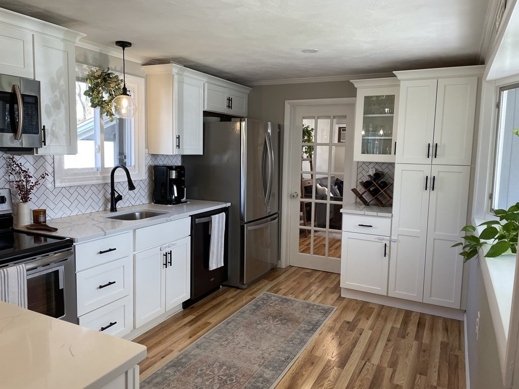12 Mark Road Beverly, MA 01915 - Photo 8 of 42 Gallery Image 8
