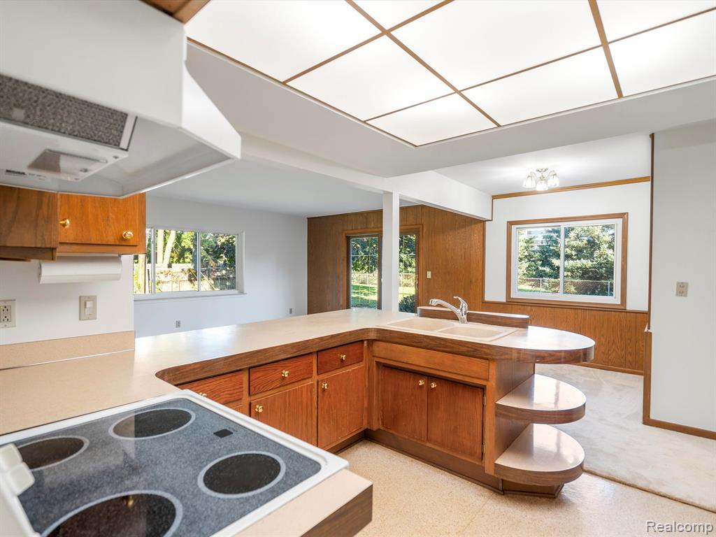 512 Old Perch Road Rochester Hills, MI 48309 - Photo 13 of 35