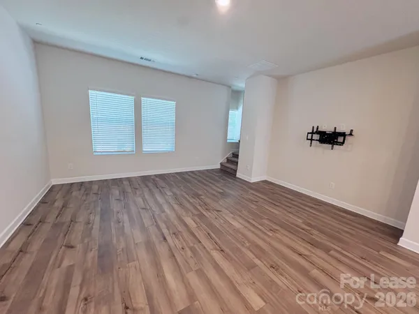 $2,299 | 3521 Auburn Curb Road, Charlotte, NC 28217