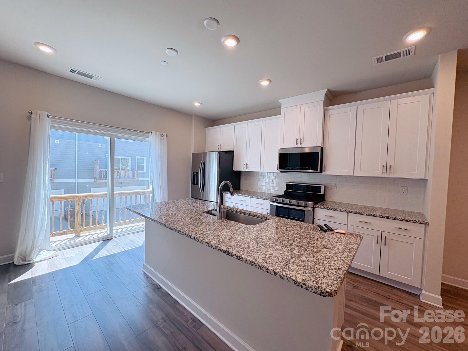 3521 Auburn Curb Road Charlotte, NC 28217 - Photo 6 of 23