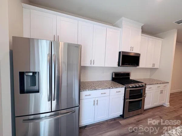 $2,299 | 3521 Auburn Curb Road, Charlotte, NC 28217