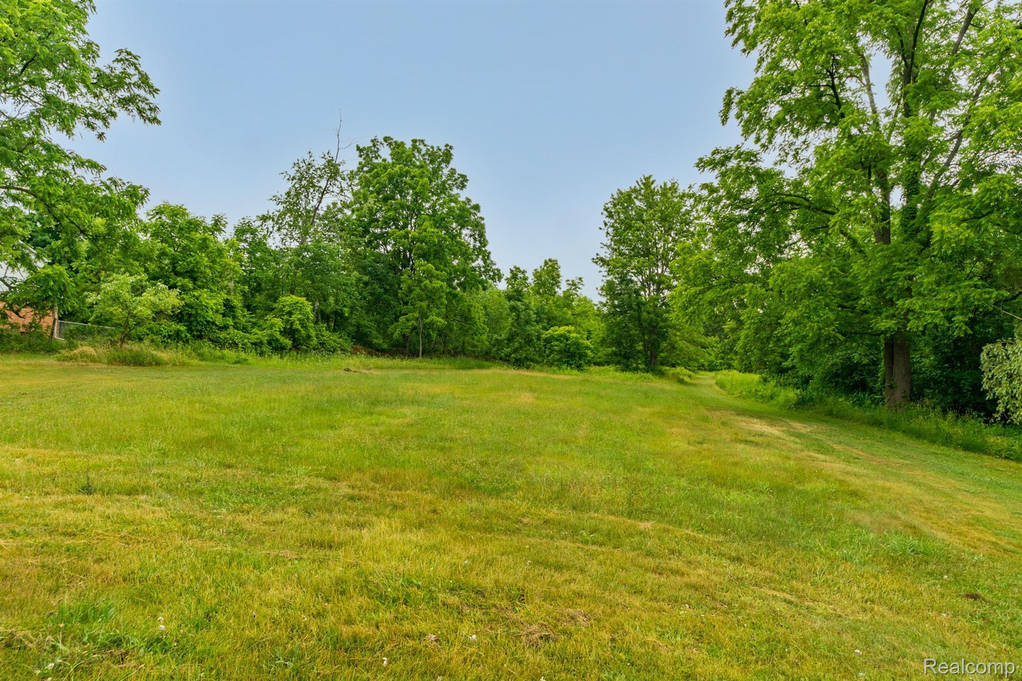 46210 West 11 Mile Road Novi, MI 48374 - Photo 65 of 97 Gallery Image 65