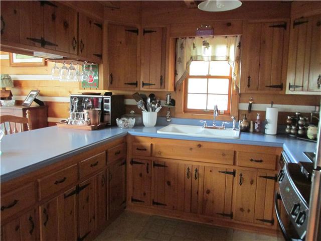 16205 Froghop Road Hopkinsville, KY 42240 - Photo 10 of 18 Gallery Image 10