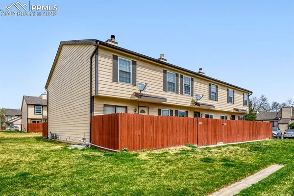 $225,000 | 4552 Lamplighter Circle, Colorado Springs, CO 80916