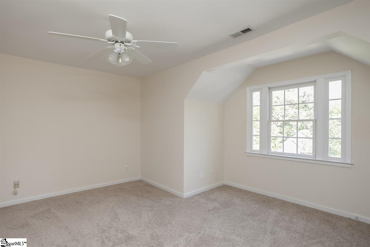 18 Bentley Way Greer, SC 29650 - Photo 13 of 36 Gallery Image 13