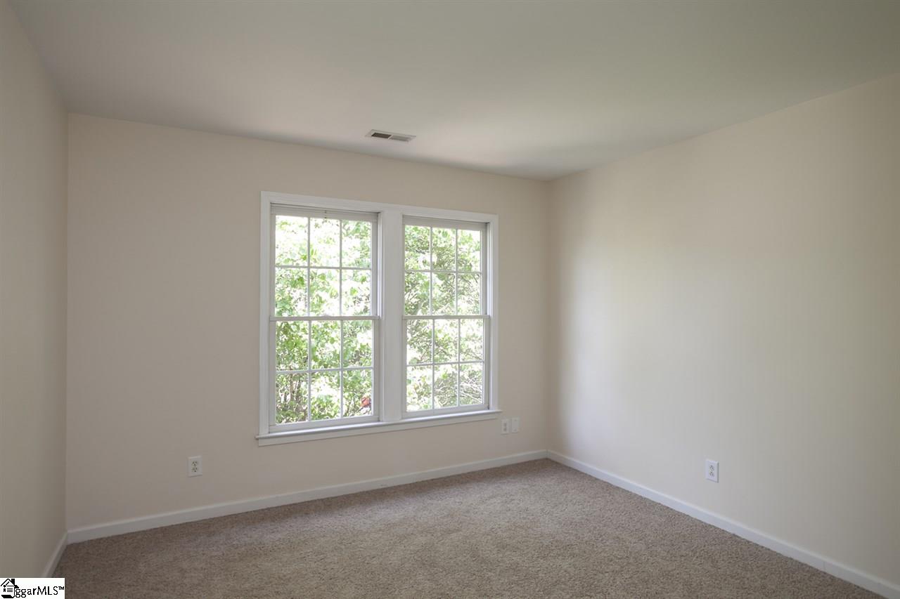 18 Bentley Way Greer, SC 29650 - Photo 21 of 36 Gallery Image 21