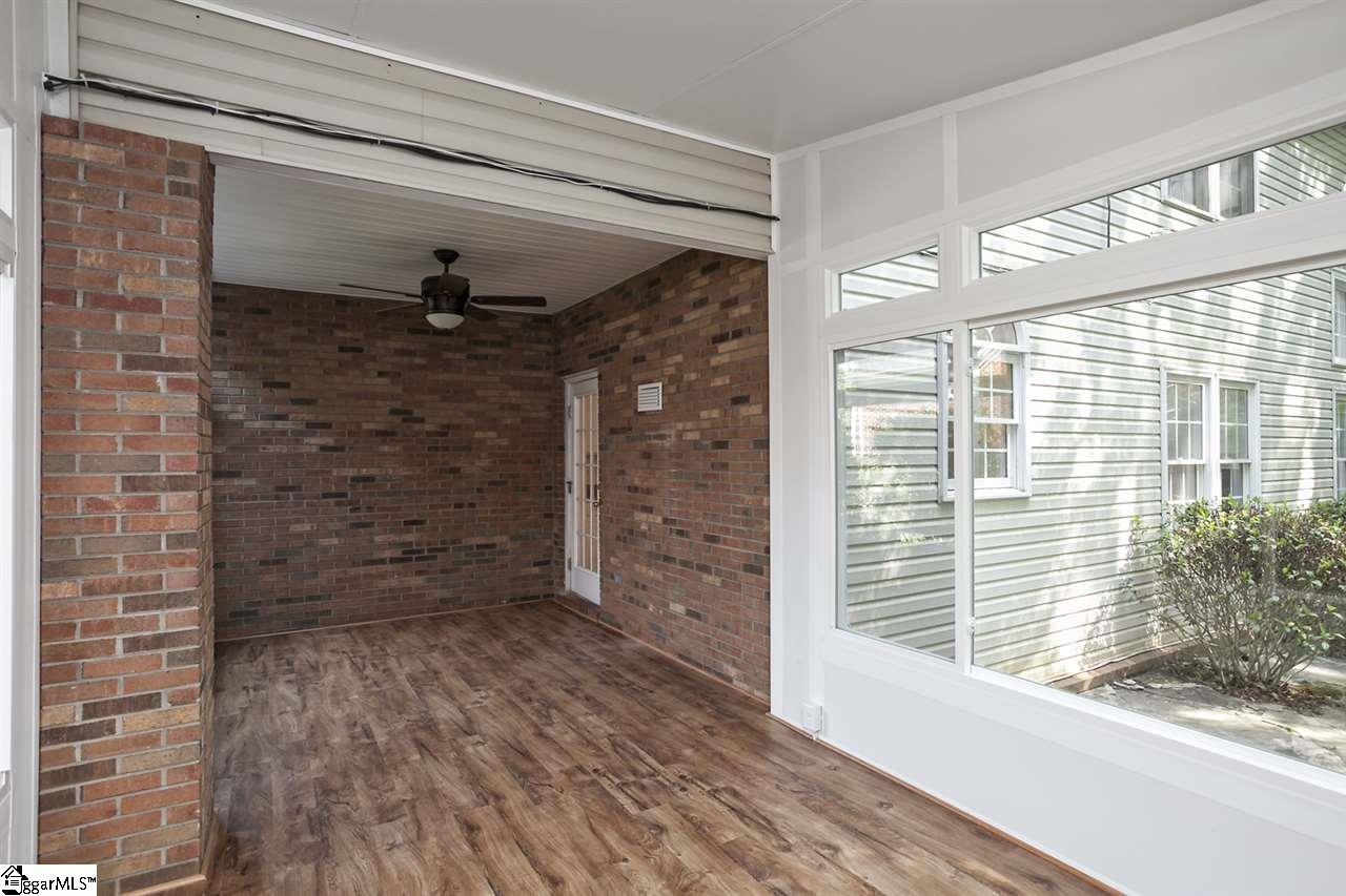 18 Bentley Way Greer, SC 29650 - Photo 5 of 36 Gallery Image 5